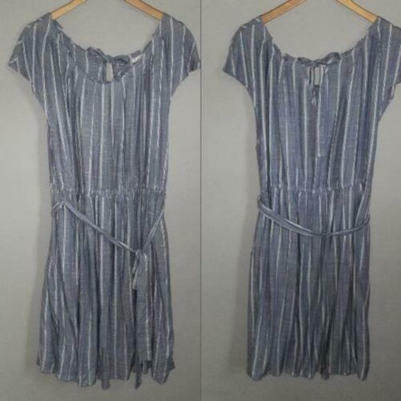 Lauren Conrad Striped Pleated Neck Dress H10666 - Picture 11 of 11